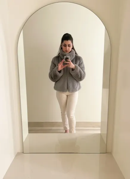 Gray coat virtual try-on